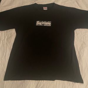 Supreme T shirt